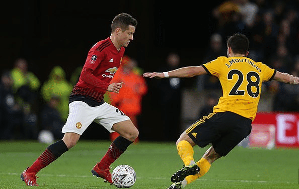 吸引了更多 吸引了更多